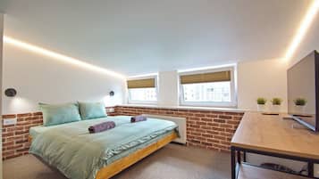 1 habitación, tabla de planchar con plancha, wifi gratis y ropa de cama