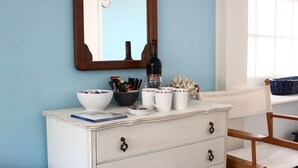 Triple Room | Room amenity - B&B Boterton (Koog aan de Zaan)