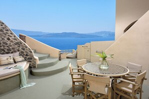 Outdoor dining - Avax Villa by K&K, Oia (Oia)