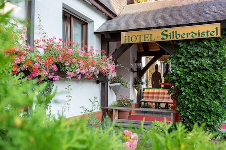Front of property. Hotel Garni Silberdistel