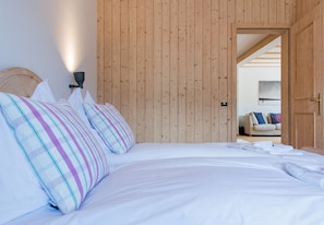 3 bedrooms, free WiFi, bed sheets - Chalet Sonneck - stylish apartment with garden (Wengen)