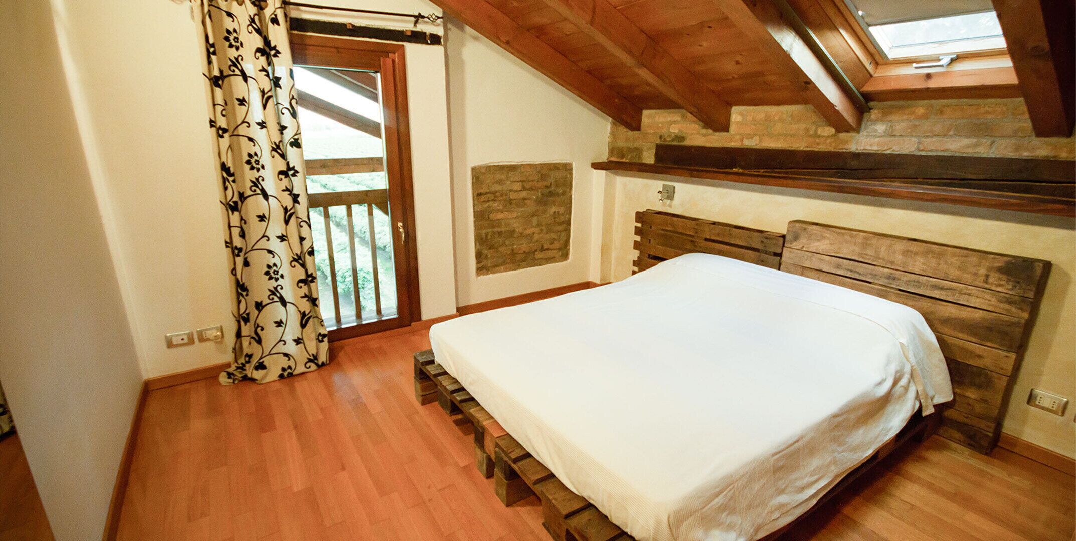 2 chambres, Wi-Fi gratuit, draps fournis