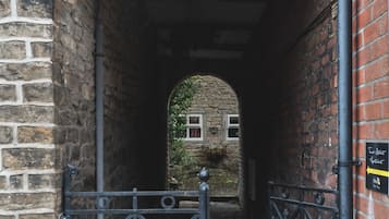 Luxury Apartment, Private Bathroom | Exterior