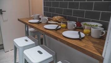 Luxury Apartment, Private Bathroom | Miscellaneous