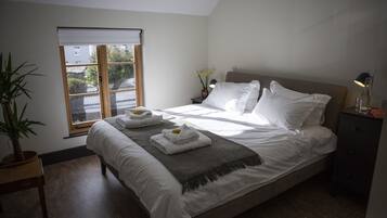 Premier Double Room, Ensuite, River View (Room 1)