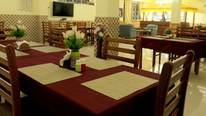 Restaurant - hotel lhasa residency (Gangtok)