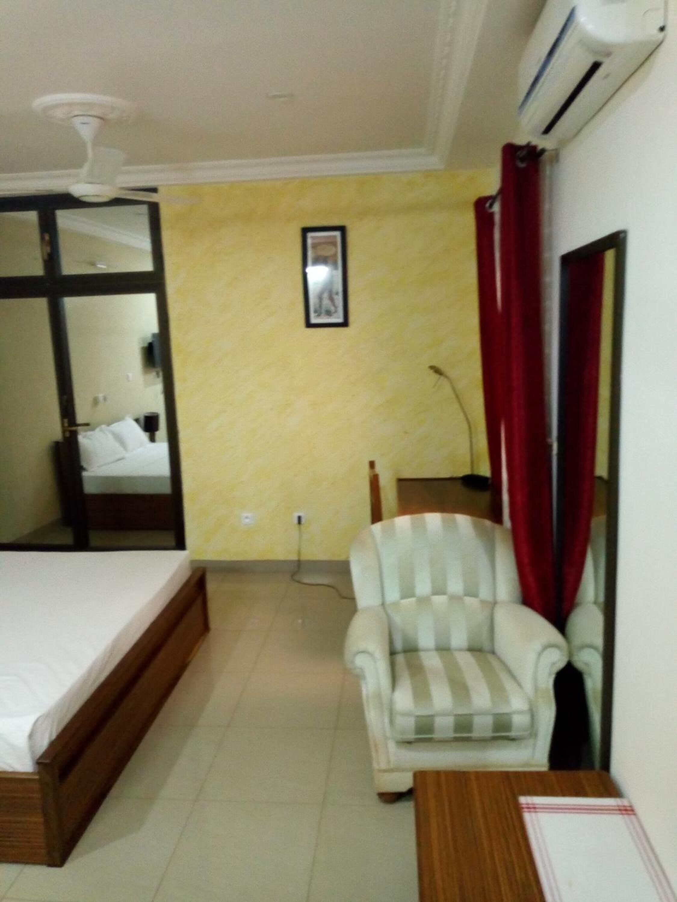 In-room safe, individually decorated, desk, laptop workspace