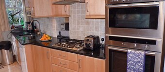 Grade II listed terraced house in Bath, Somerset