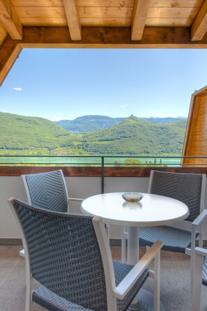 King Suite Loft | Balcony - Haus am Hang (Caldaro Sulla Strada del Vino)