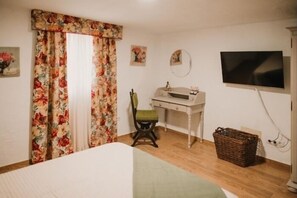 1 chambre, accĂšs Internet, draps fournis