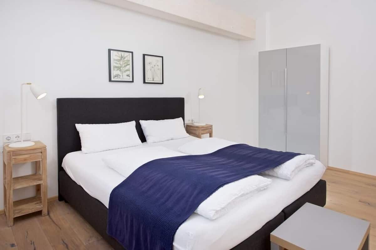 Desk, free WiFi, bed sheets