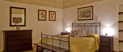 1 habitación, cuna de viaje, wifi y ropa de cama