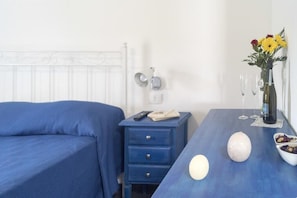 5 bedrooms, in-room safe, desk, iron/ironing board - Splendid receptive structure, new construction, anti-seismic. (Ragusa)