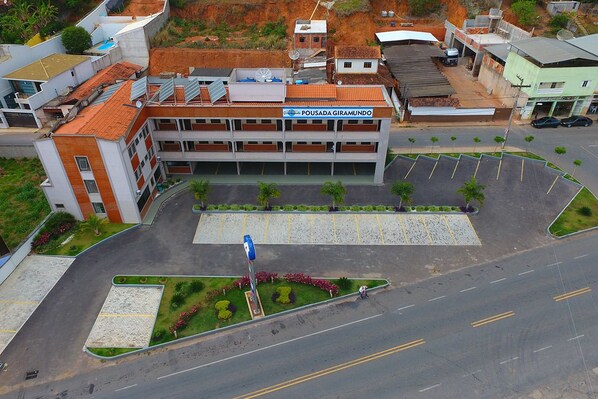 Exterior - Pousada Giramundo (Uba)