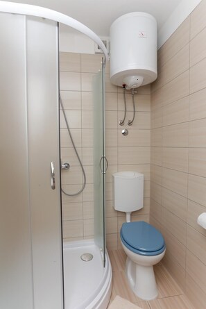 Shower, hair dryer, towels - Apartments Stipo - One Bedroom Apartment with Terrace and Sea View (A4) (Janjina)