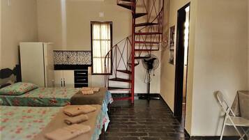 2 Schlafzimmer, Minibar, Schreibtisch, kostenloses WLAN