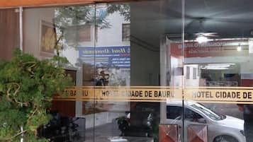Entrada al alojamiento