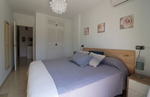2 habitaciones, tabla de planchar con plancha y wifi gratis 