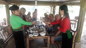 In-room dining - Muong Bi Homestay (Muong Bi)