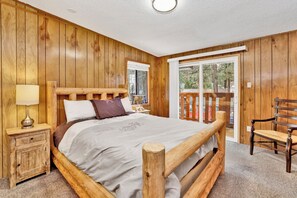 3 bedrooms, individually decorated, individually furnished, bed sheets - Beary FUN Escape #1445 (Big Bear Lake)