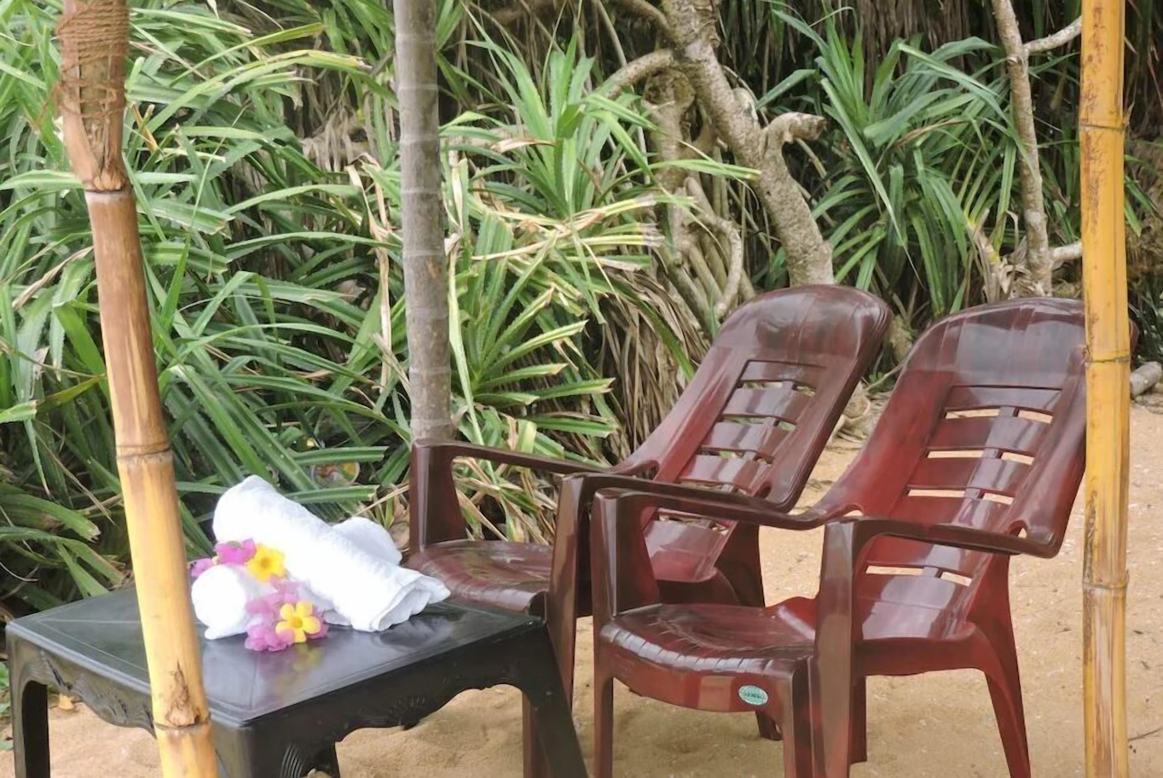 Family Villa | Bathroom amenities | Shower, rainfall showerhead, free toiletries, hair dryer