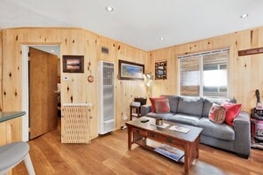 House, 1 Queen Bed, Patio (1667 ) | Living area | Fireplace - Cottage in the Pines#1667 (Big Bear Lake)