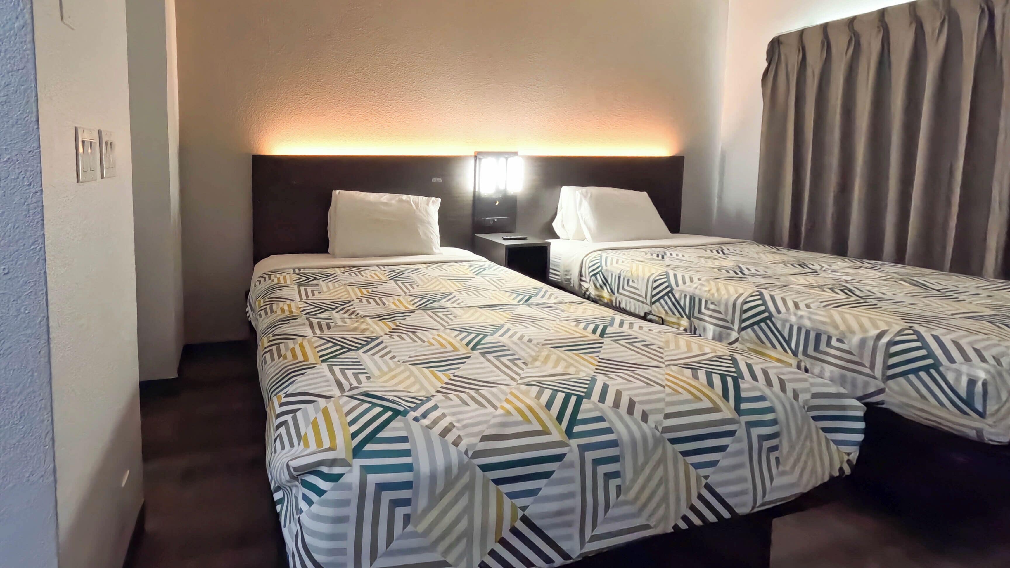 Desk, blackout drapes, free WiFi, bed sheets