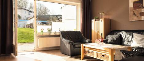 TV, DVD player, stereo