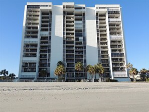 Condo, 2 Bedrooms | Exterior