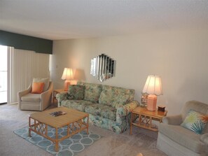 Condo, 2 habitaciones | Sala de estar