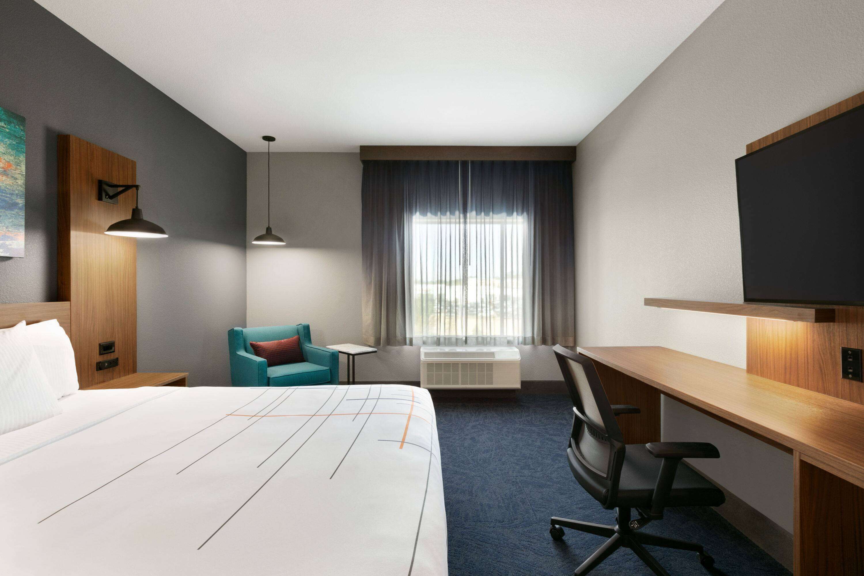 desk, blackout curtains, free wifi, bed sheets