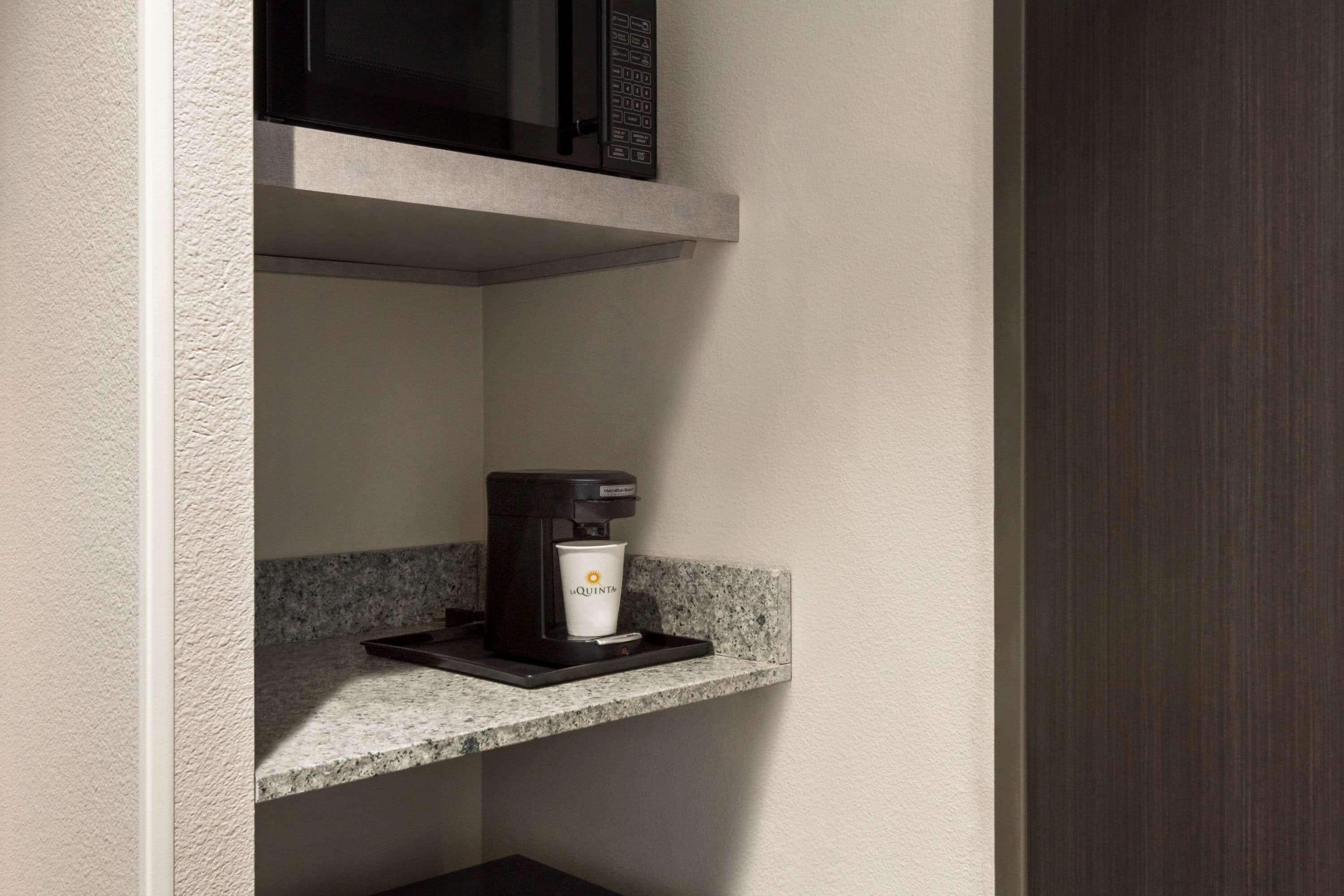 in-room safe, desk, laptop workspace, blackout curtains