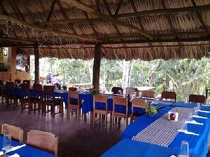 Restaurant - Clarissa Falls Resort (San Ignacio)