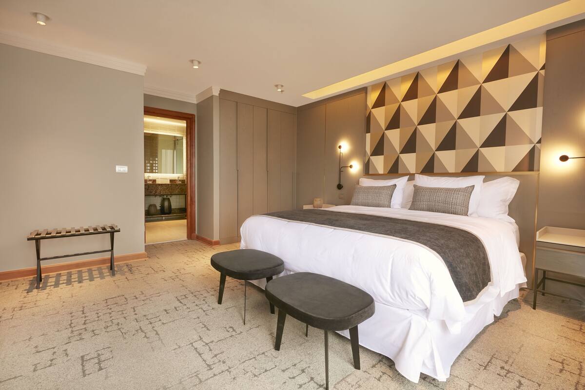 Elite-Doppelzimmer | Hochwertige Bettwaren, Daunenbettdecken, Select-Comfort-Betten