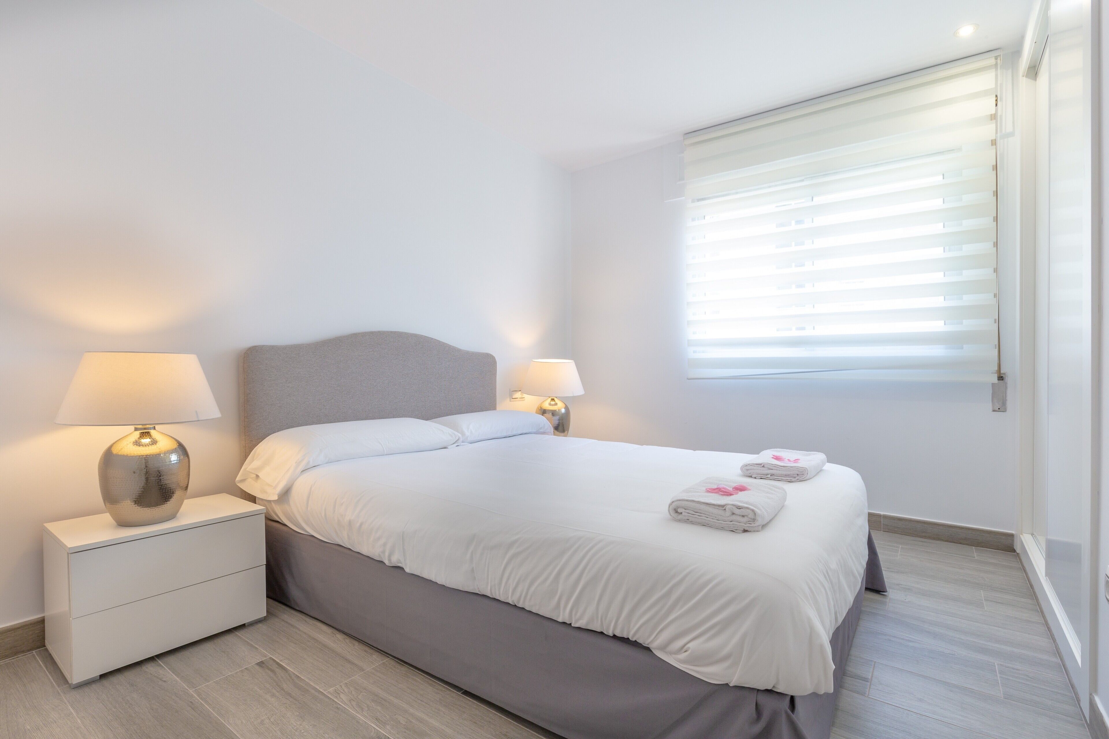 4 Schlafzimmer, Bügeleisen/Bügelbrett, kostenloses WLAN, Bettwäsche