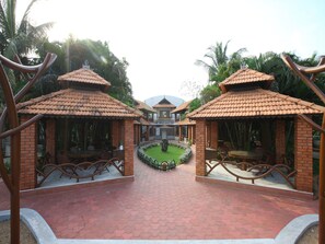 Balcony - Capital O 6229 Ilara Hotels And Resorts (Chennai)