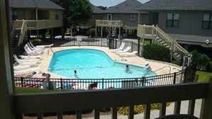Pool - Guest Cottage #28 (Myrtle Beach)