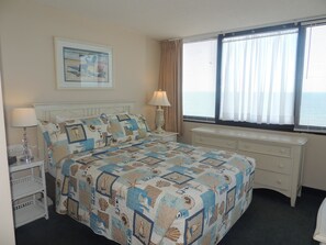 Condo, 2 Bedrooms | 2 bedrooms, individually decorated, individually furnished, desk