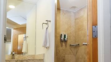Literie de qualité supérieure, décoration personnalisée