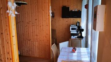 1 Schlafzimmer, Zimmersafe, individuell dekoriert