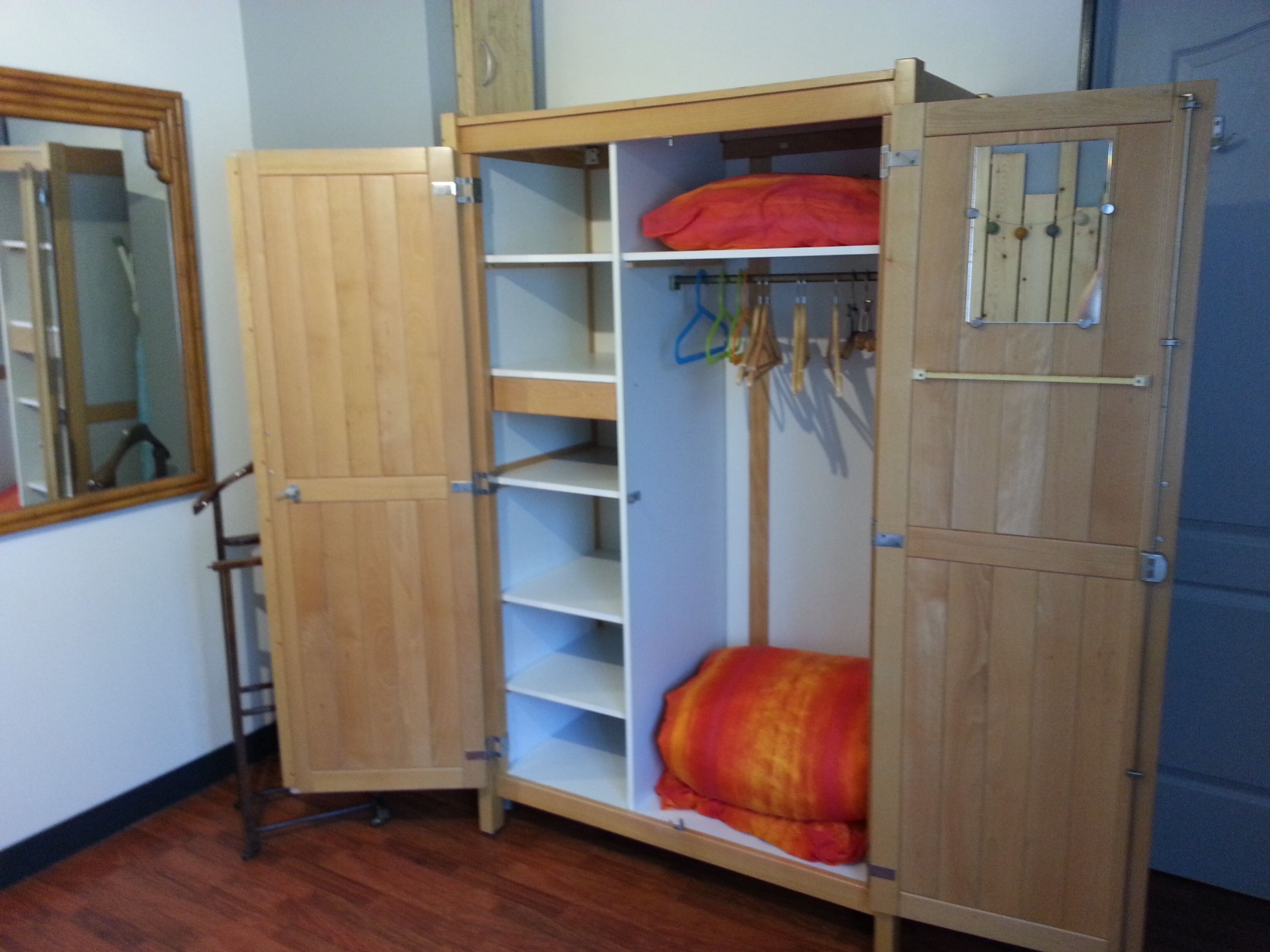 المنشأة من الداخل