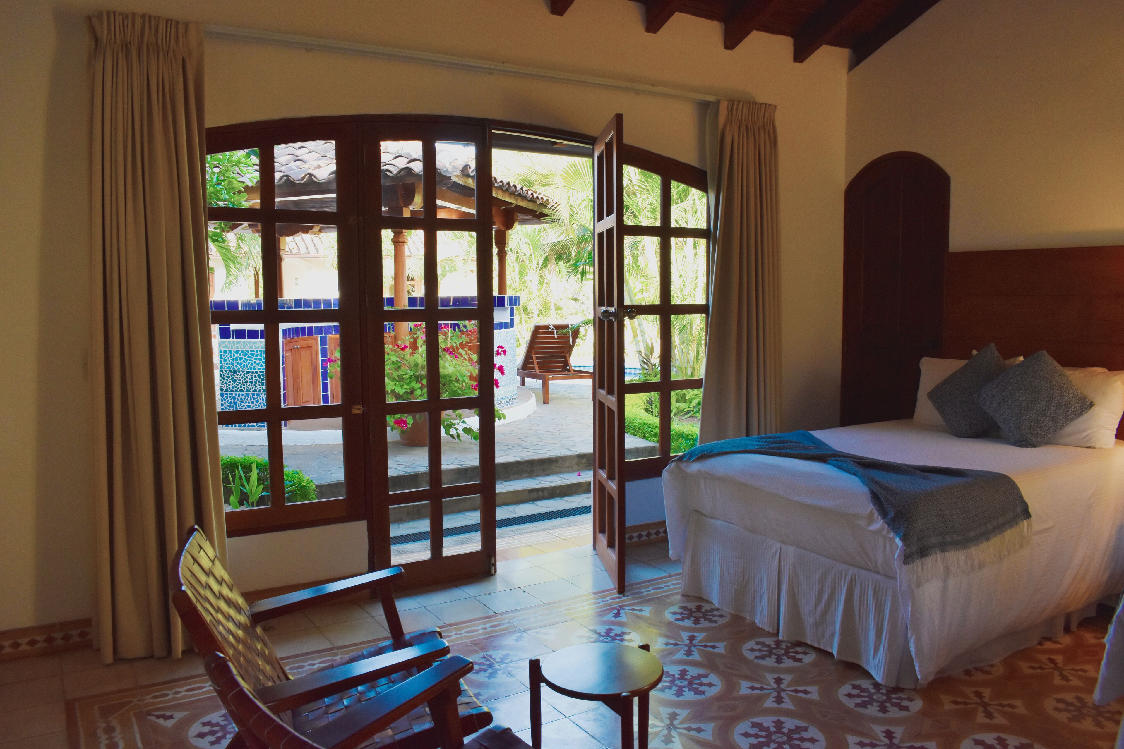 Egyptian cotton sheets, premium bedding, down duvets