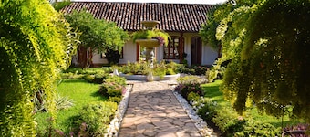Hotel Boutique Adela