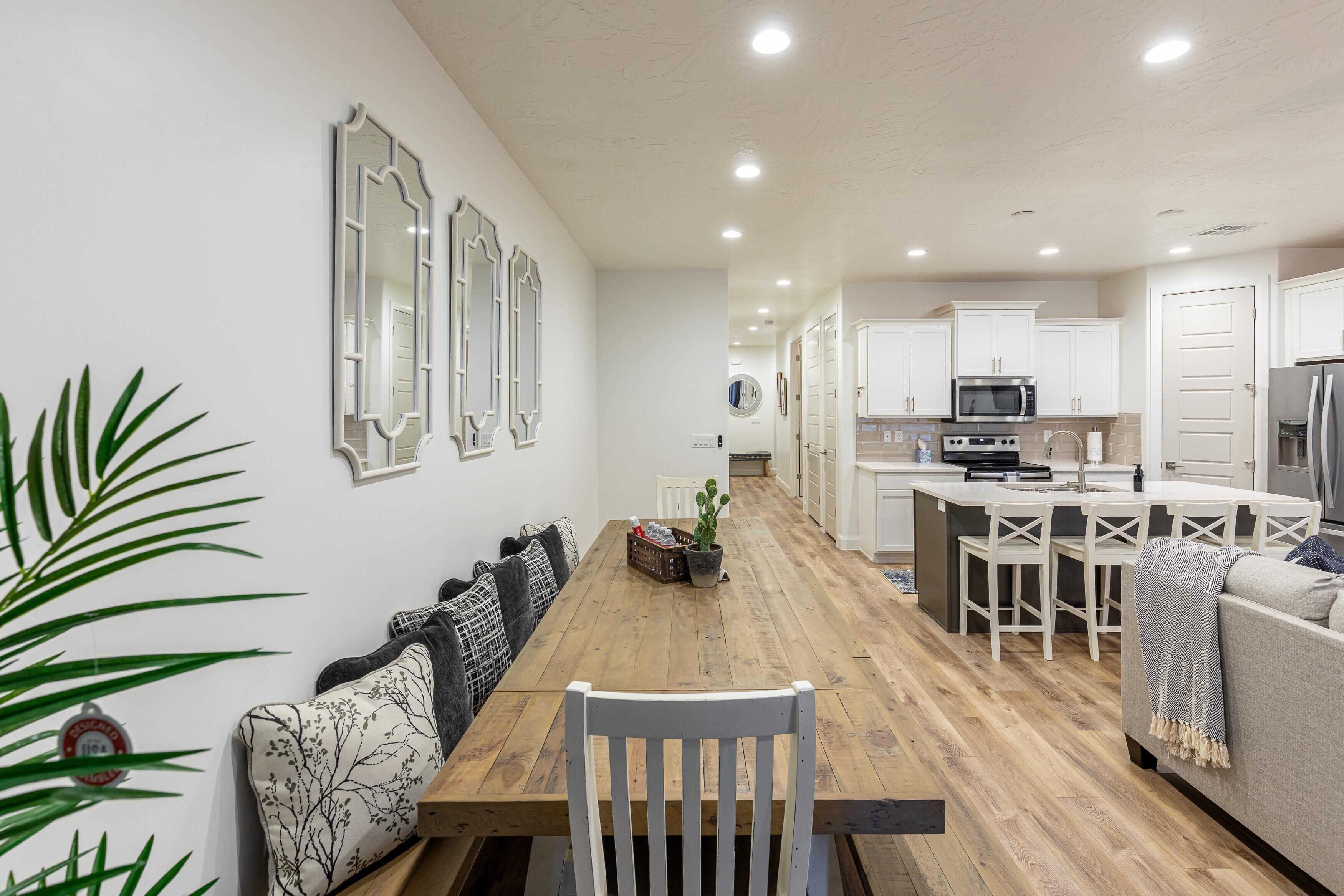 Townhome, Multiple Beds (Desert Oasis) | Private kitchen | Fridge, oven, toaster, freezer