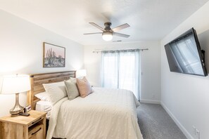 وحدة سكنية متصلة - عدة أسرّة (Desert Oasis) | 4 عدّة غرف نوم وواي فاي مجانًا وملاءات أسرّة