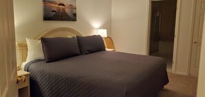 1 bedroom, in-room safe, desk, iron/ironing board