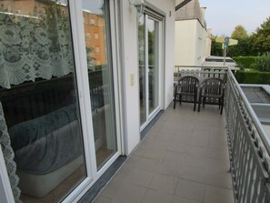 Superior Suite, 2 Bedrooms, Balcony, Garden View | Balcony - Michael's Apartments (Kerpen)