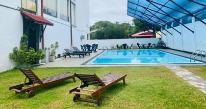 Blue Spring Hotel