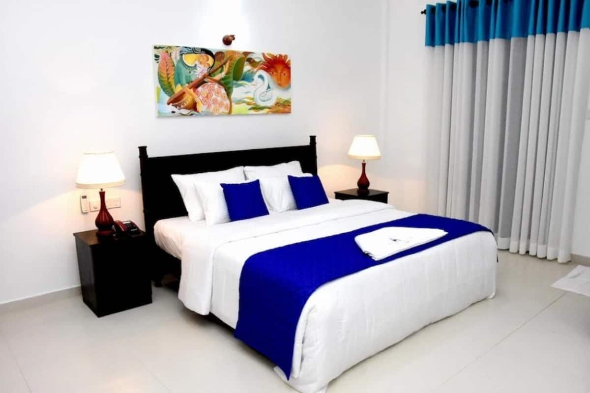 1 bedroom, premium bedding, in-room safe, individually decorated