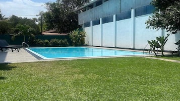 Piscina externa